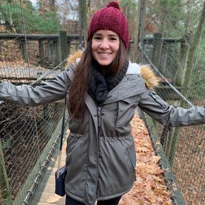 Meet your Posher, Annie